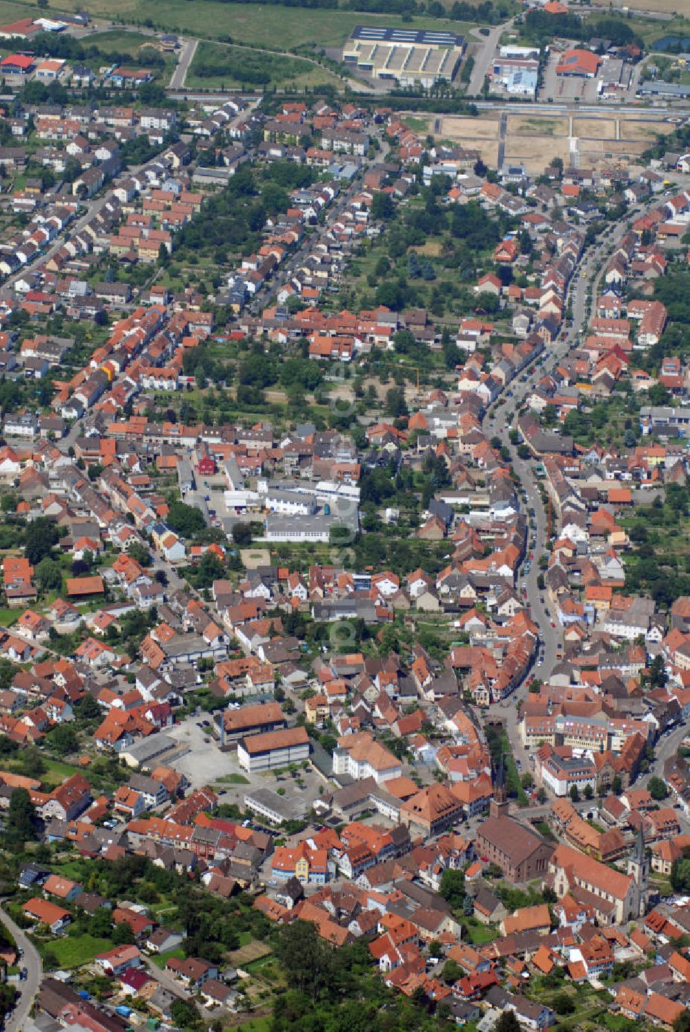 Weingarten / Baden aus der Vogelperspektive: Stadtansicht Weingarten / Baden