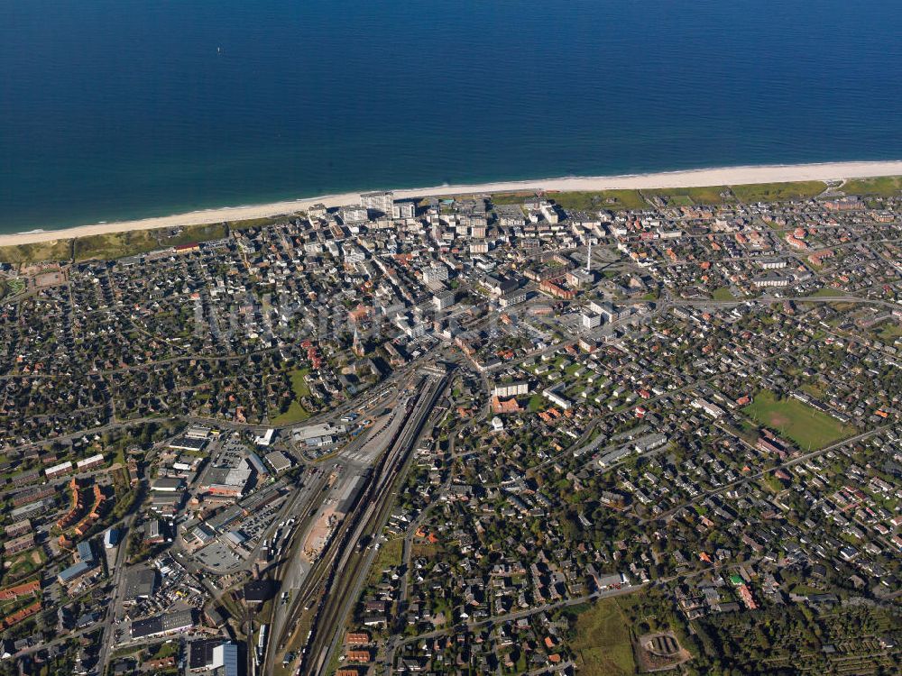 Luftaufnahme Westerland auf Sylt - Stadtansicht Westerland auf der Insel Sylt in Schleswig-Holstein