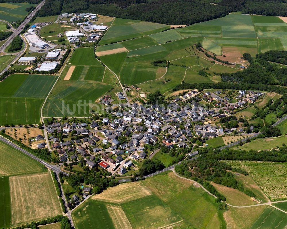 Wiebelsheim von oben - Stadtansicht von Wiebelsheim im Bundesland Rheinland-Pfalz