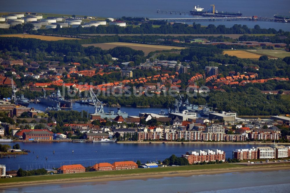 Wilhelmshaven von oben - Stadtansicht von Wilhelmshaven an der Nordsee- Küste im Bundesland Niedersachsen