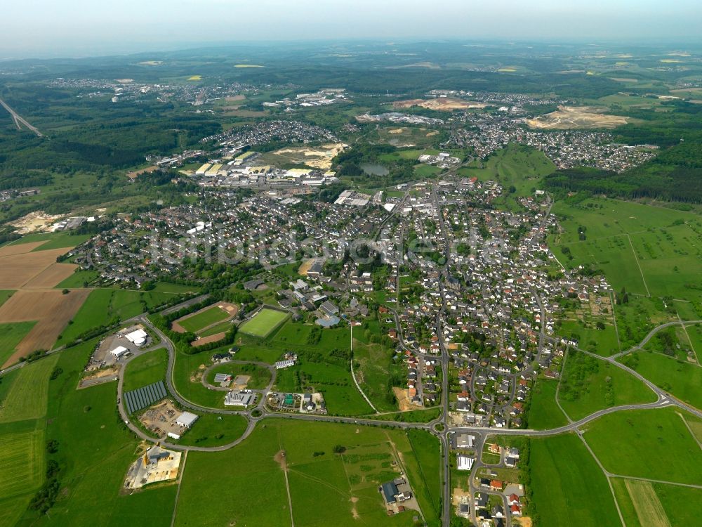 Wirges von oben - Stadtansicht von Wirges im Bundesland Rheinland-Pfalz