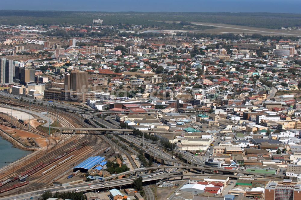 Port Elizabeth von oben - Stadtansicht eines Wohn- und Industriegebiets entlang des Settlers Highway in Port Elizabeth