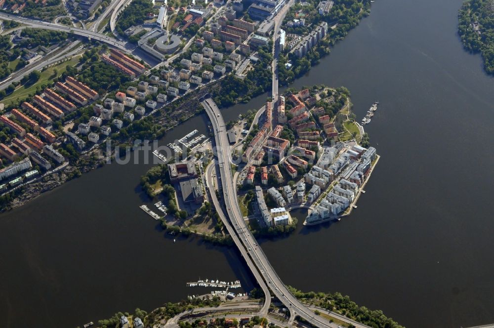 Stockholm von oben - Stadtansicht mit den Wohngebieten auf der Halbinsel Lilla Essingen in Stockholm, der Hauptstadt von Schweden