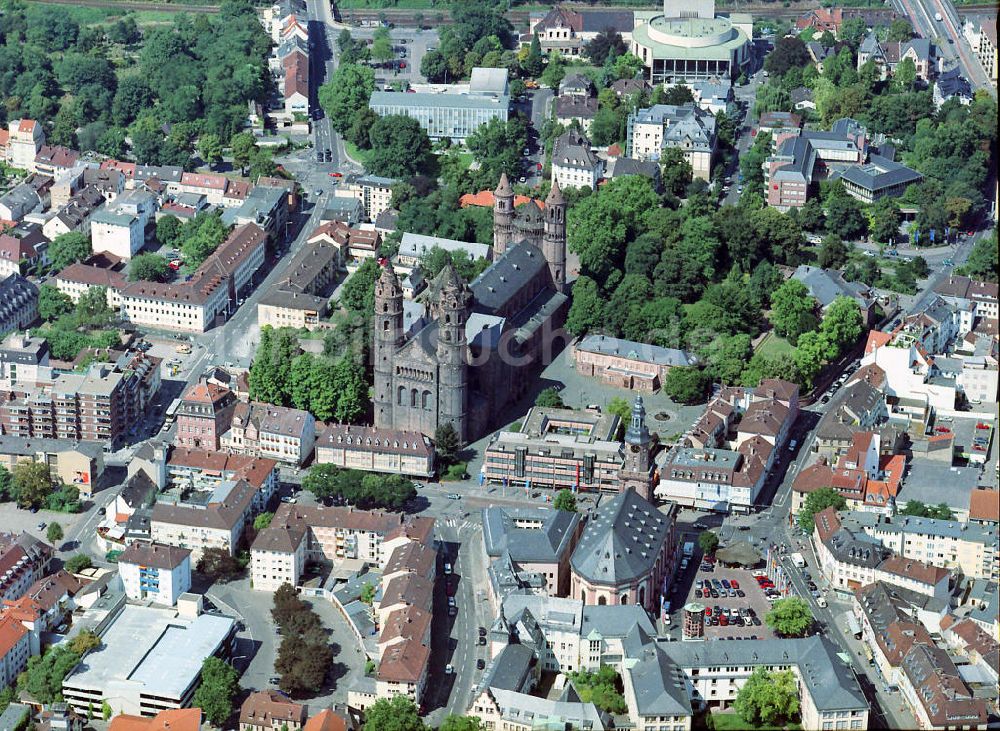 Worms von oben - Stadtansicht von Worms mit dem Dom St. Peter