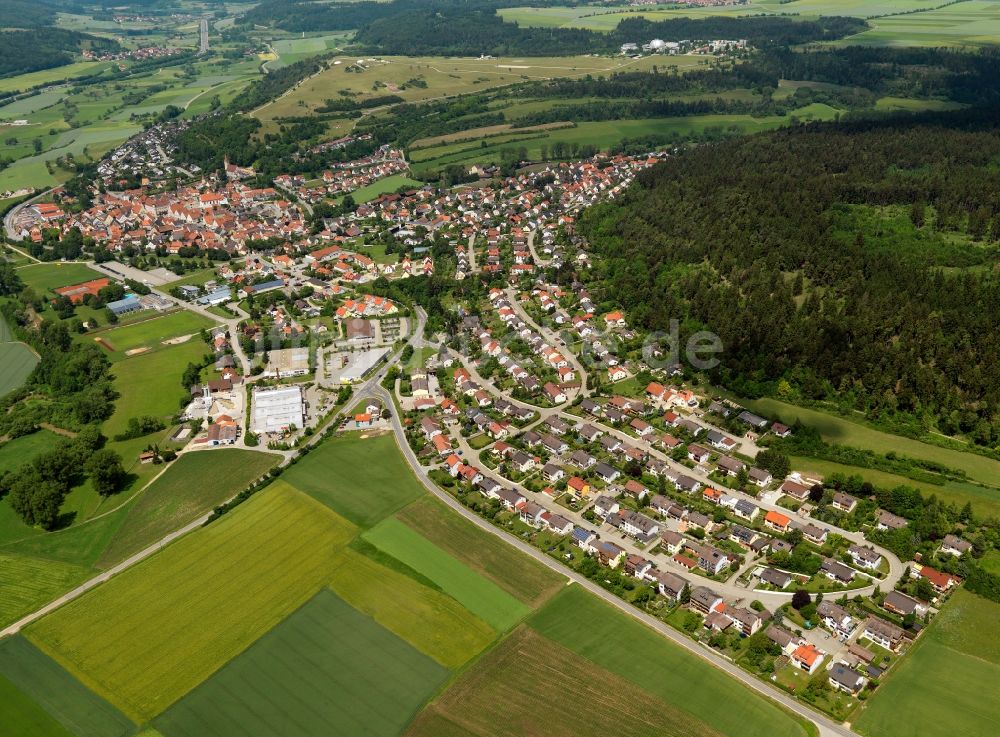 Luftaufnahme Greding - Stadtansicht der des Zentrum von Greding im Bundesland Bayern