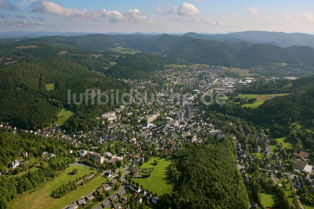 Bad Laasphe von oben - Stadtansicht vom Zentrum der Innenstadt von Bad Laasphe im Bundesland Nordrhein-Westfalen