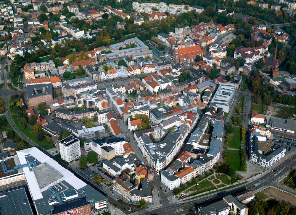 Cottbus von oben - Stadtansicht vom Zentrum der Innenstadt der Stadt Cottbus im Bundesland Brandenburg