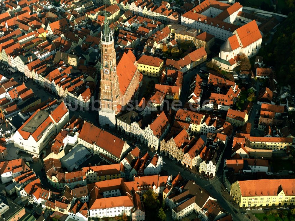 Landshut von oben - Stadtansicht vom Zentrum der Stadt Landshut im Bundesland Bayern