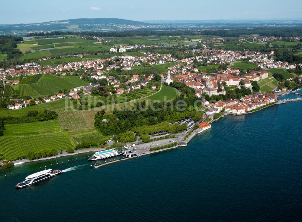 Meersburg von oben - Stadtansicht vom Zentrum der Stadt Meersburg am Ufer des Bodensee im Bundesland Baden-Württemberg