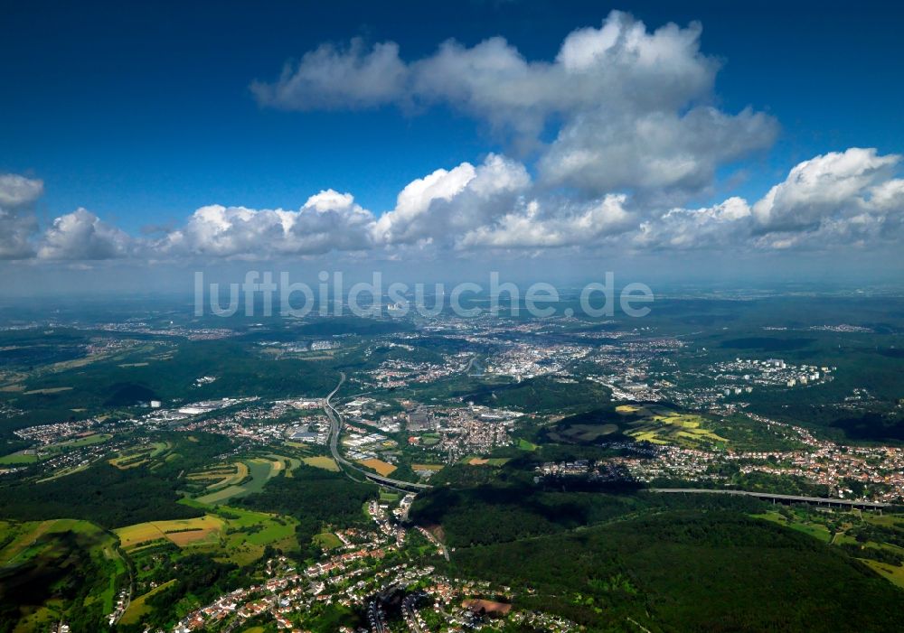 Luftaufnahme Saarbrücken - Stadtansicht vom Zentrum der Stadt Saarbrücken im Saarland