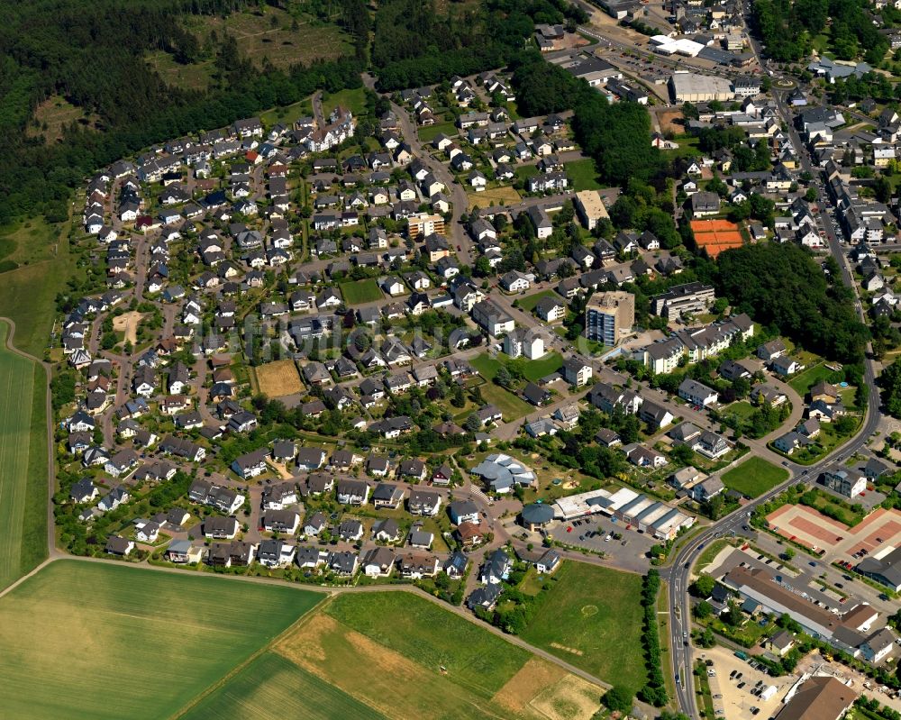 Emmelshausen von oben - Stadtansicht des Zentrums von Emmelshausen im Bundesland Rheinland-Pfalz