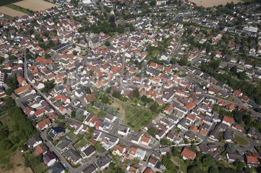 Zornheim aus der Vogelperspektive: Stadtansicht von Zornheim im Bundesland Rheinland-Pfalz