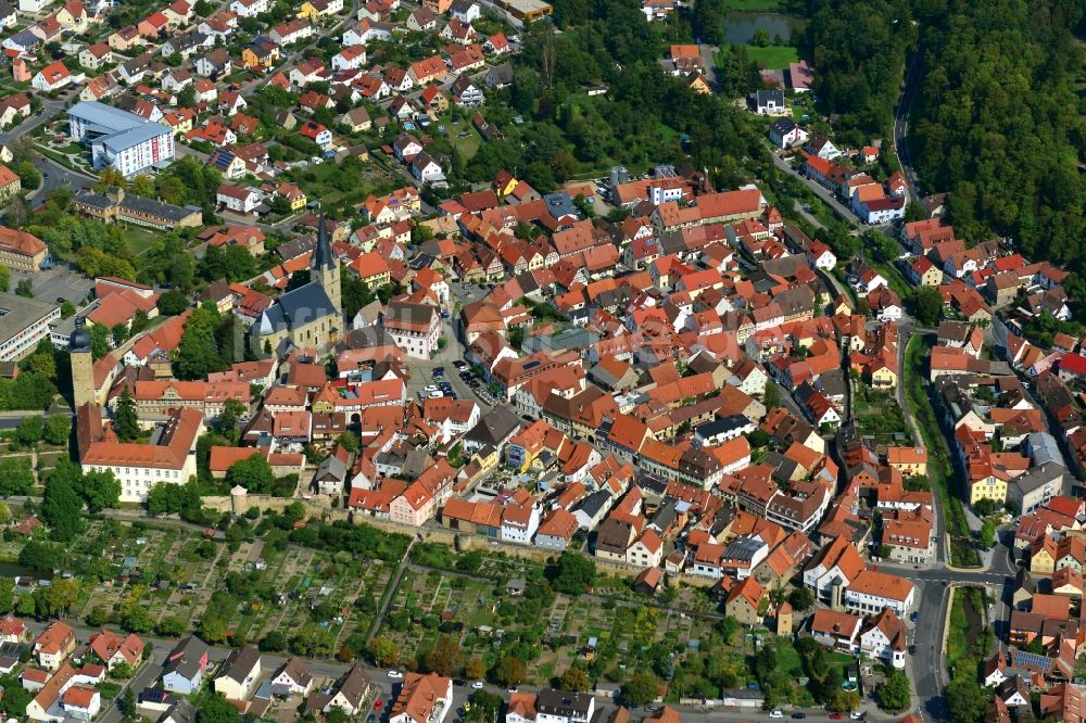 Zeil aus der Vogelperspektive: Stadtansicht der zum Landkreis Haßberge gehörenden Gemeinde Zeil im Bundesland Bayern