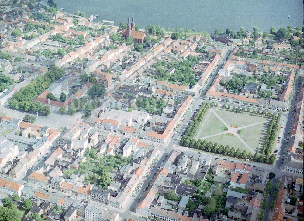 Neuruppin / BRB aus der Vogelperspektive: Stadtansichten von Neuruppin.