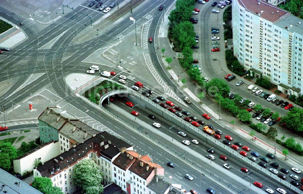 Berlin-Lichtenberg aus der Vogelperspektive: Stadtautobahntunnel der B1 in Berlin-Lichtenberg.