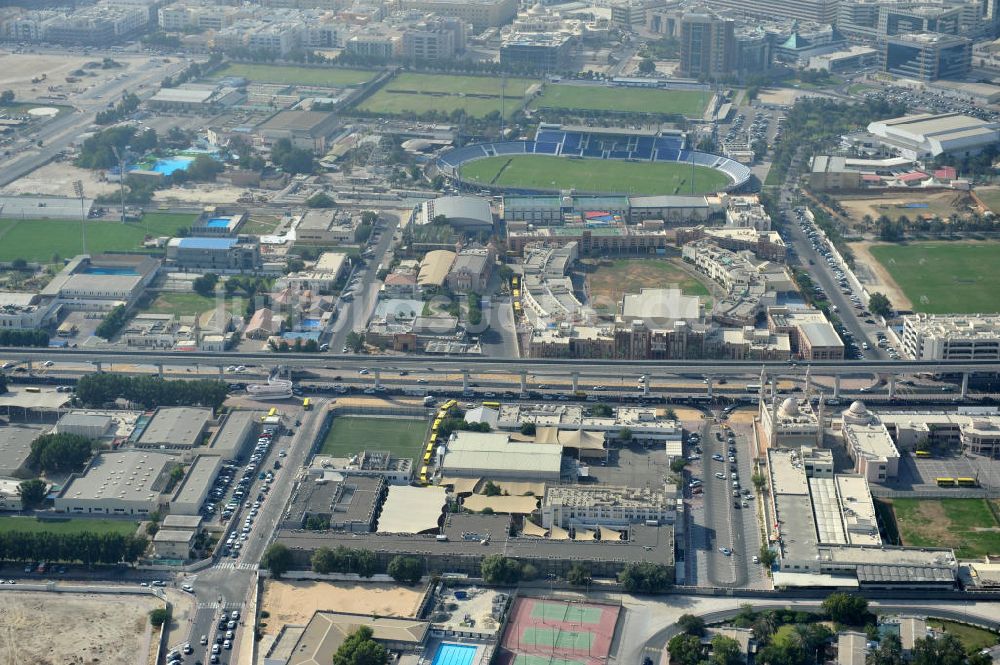 Luftbild Dubai - Stadtbild der Bezirke Al Karama und Oud Metha in Dubai