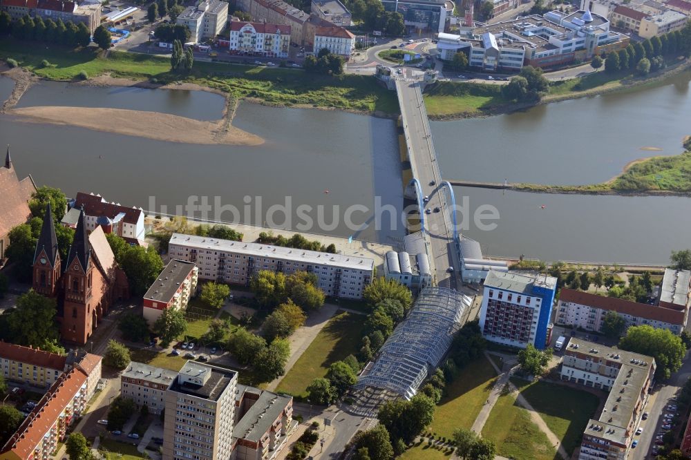 Frankfurt Oder aus der Vogelperspektive: Stadtbrücke in Frankfurt Oder im Bundesland Brandenburg