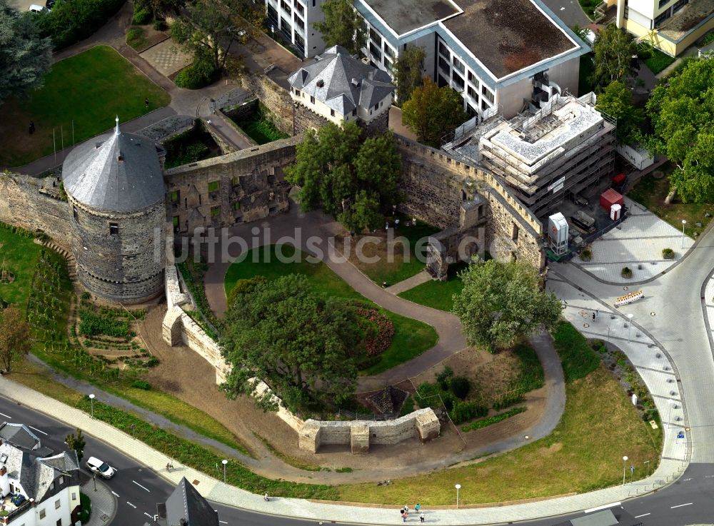 Andernach aus der Vogelperspektive: Stadtburg in Andernach im Bundesland Rheinland-Pfalz