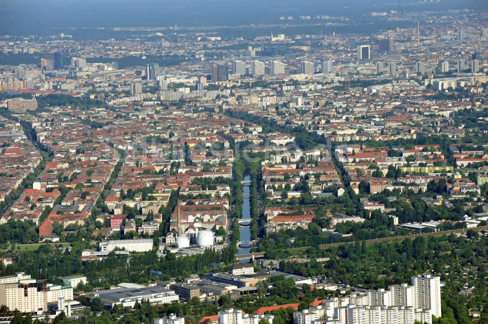 Luftaufnahme Berlin - Stadteilansichten Berlin Neukölln und Kreuzberg