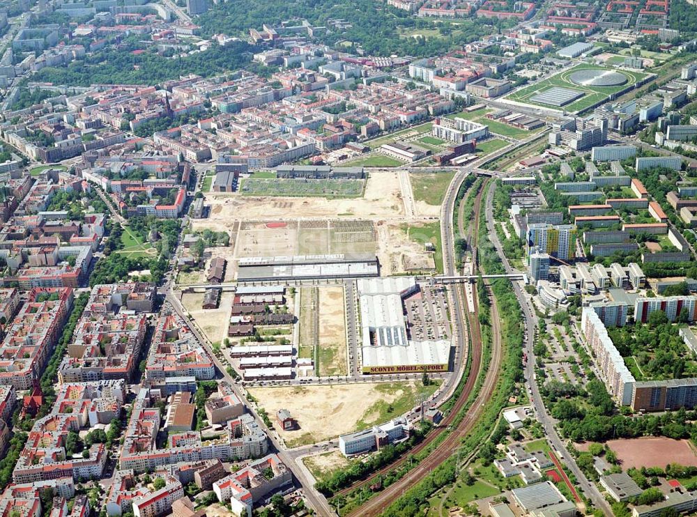 Berlin-Friedrichshain aus der Vogelperspektive: Stadtentwicklungsgebiet Eldenaer Straße/ Landsberger Allee