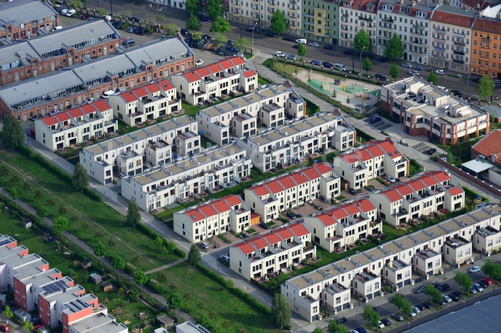 Luftaufnahme Berlin - Stadtenwicklungsgebiet am Areal der Eldenaer Straße - Zum Langen Jammer im Stadtteil Friedrichshain zu Berlin