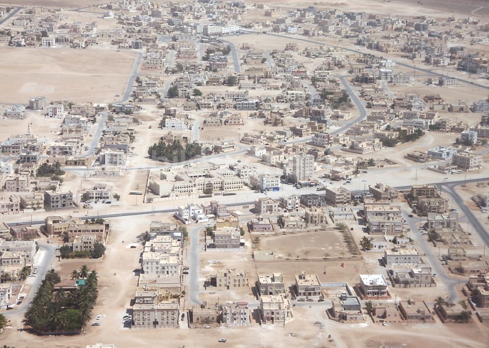 Salalah aus der Vogelperspektive: Stadtgebiet mit Außenbezirken in Salalah in Dhofar Governorate, Oman