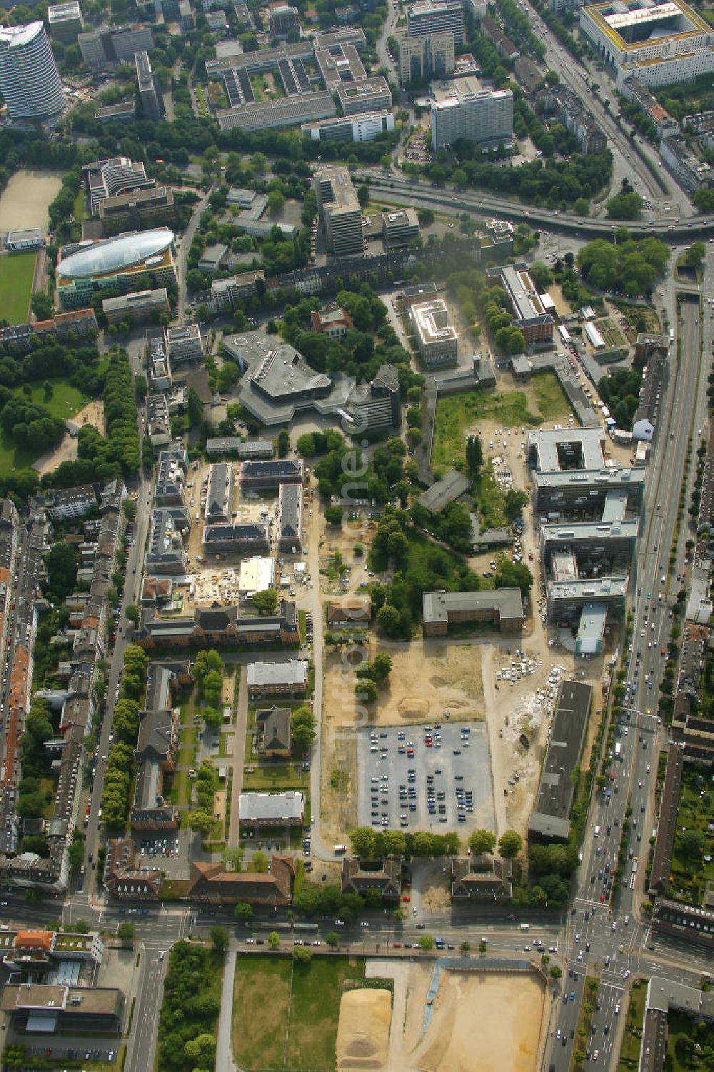 Luftaufnahme Düsseldorf - Stadtgebiet Düsseldorf-Derendorf