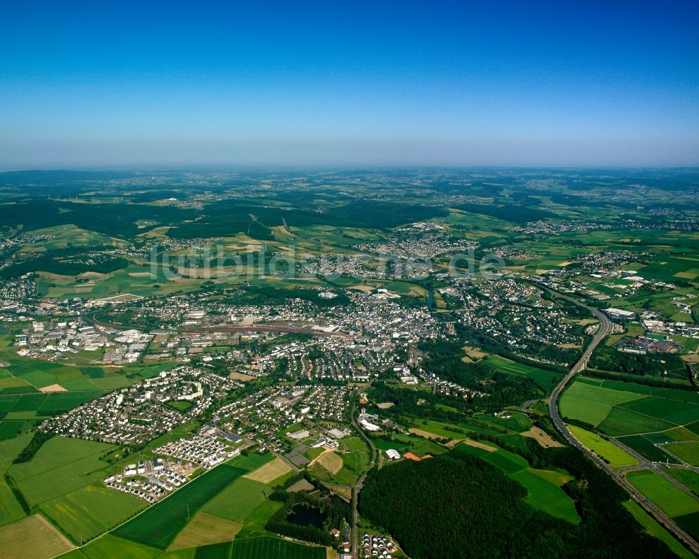 Luftbild Dietkirchen - Stadtgebiet inmitten der Landwirtschaft in Dietkirchen im Bundesland Hessen, Deutschland