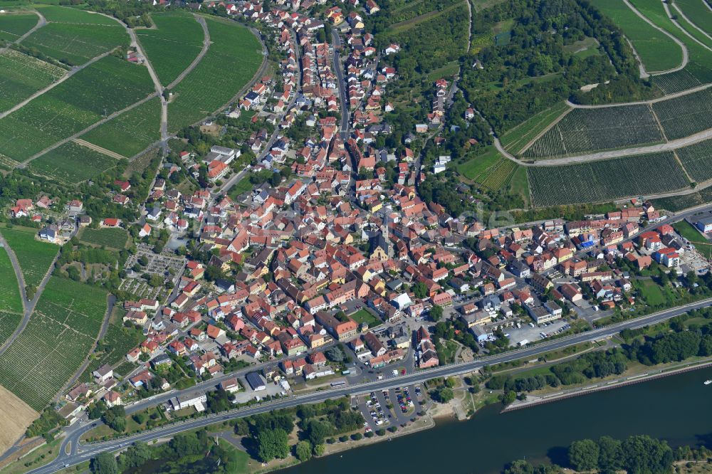 Heidingsfeld von oben - Stadtgebiet inmitten der Landwirtschaft in Heidingsfeld im Bundesland Bayern, Deutschland