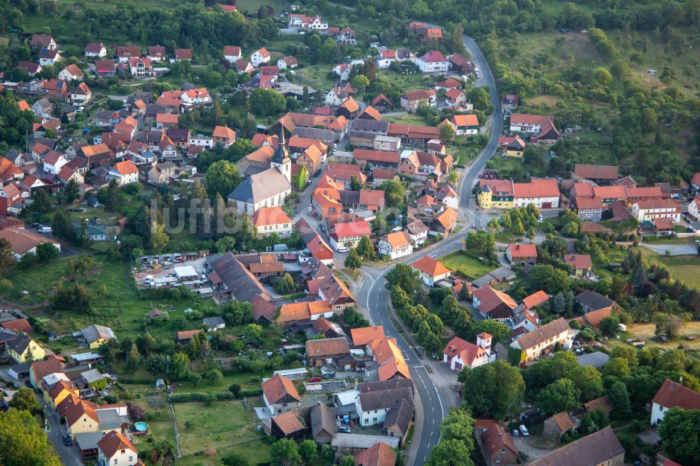 Luftaufnahme Heimburg - Stadtgebiet inmitten der Landwirtschaft in Heimburg im Bundesland Sachsen-Anhalt, Deutschland