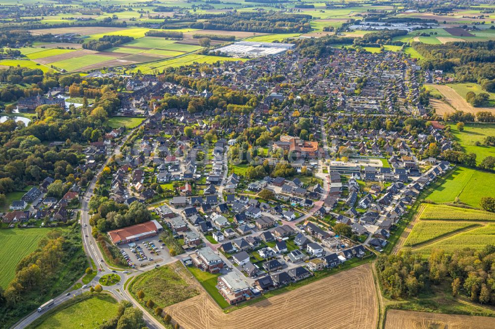 Luftbild Isselburg - Stadtgebiet inmitten der Landwirtschaft in Isselburg im Bundesland Nordrhein-Westfalen, Deutschland