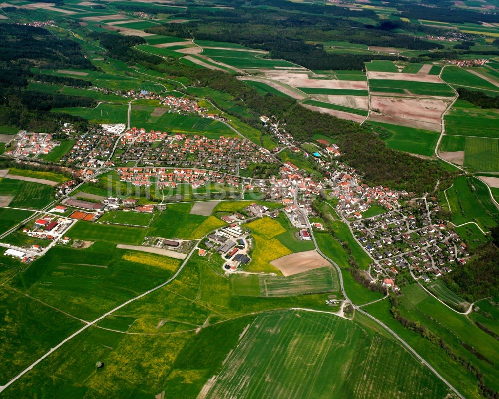 Papiermühle aus der Vogelperspektive: Stadtgebiet inmitten der Landwirtschaft in Papiermühle im Bundesland Bayern, Deutschland