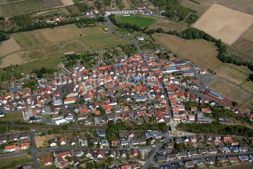 Stetten aus der Vogelperspektive: Stadtgebiet inmitten der Landwirtschaft in Stetten im Bundesland Bayern, Deutschland