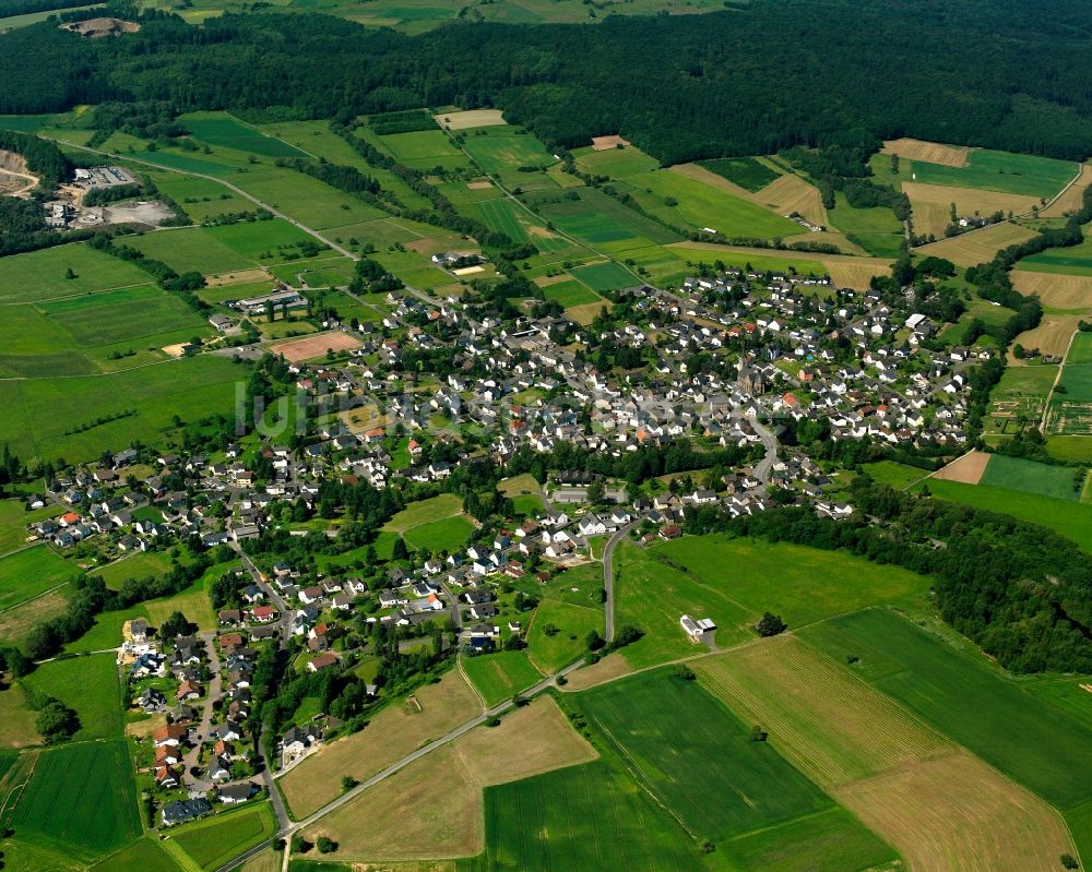 Luftbild Thalheim - Stadtgebiet inmitten der Landwirtschaft in Thalheim im Bundesland Hessen, Deutschland