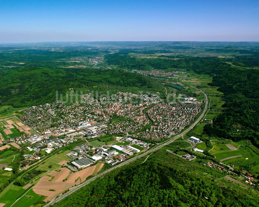 Luftbild Walkersbach - Stadtgebiet inmitten der Landwirtschaft in Walkersbach im Bundesland Baden-Württemberg, Deutschland