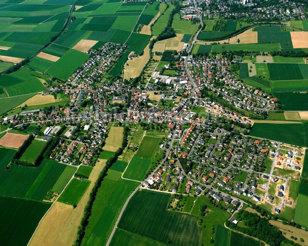 Würges aus der Vogelperspektive: Stadtgebiet inmitten der Landwirtschaft in Würges im Bundesland Hessen, Deutschland