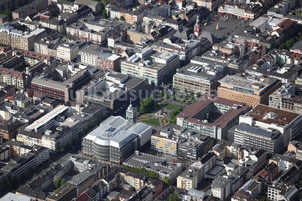 Mannheim von oben - Stadthaus im Zentrum der Innenstadt von Mannheim im Bundesland Baden-Württemberg