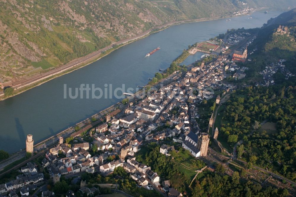 Oberwesel von oben - Stadtkern mit Blick auf St. Martinskirche in Oberwesel im Bundesland Rheinland-Pfalz