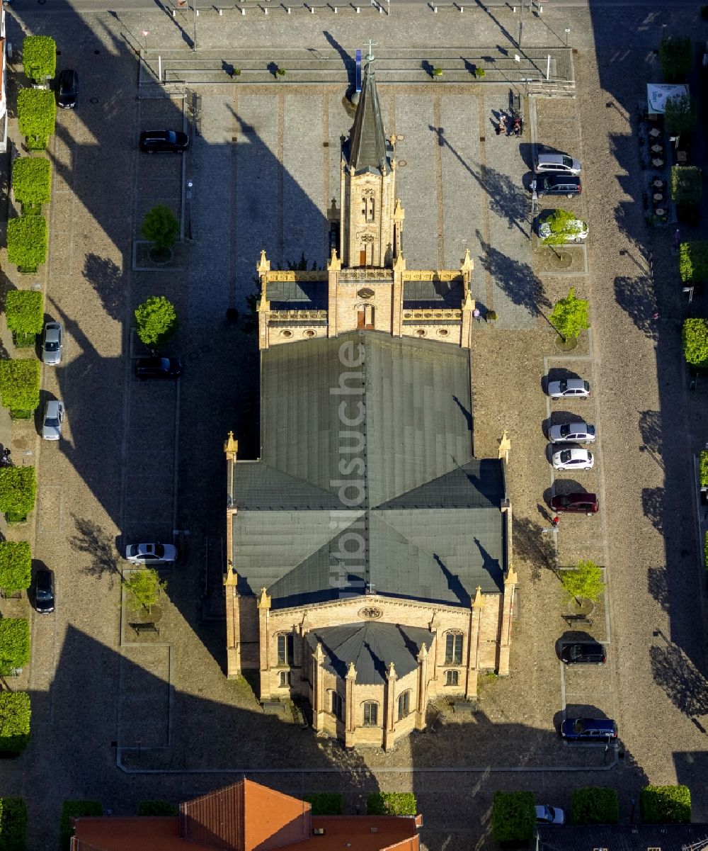 Fürstenberg/Havel von oben - Stadtkirche in Fürstenberg/Havel im Bundesland Brandenburg