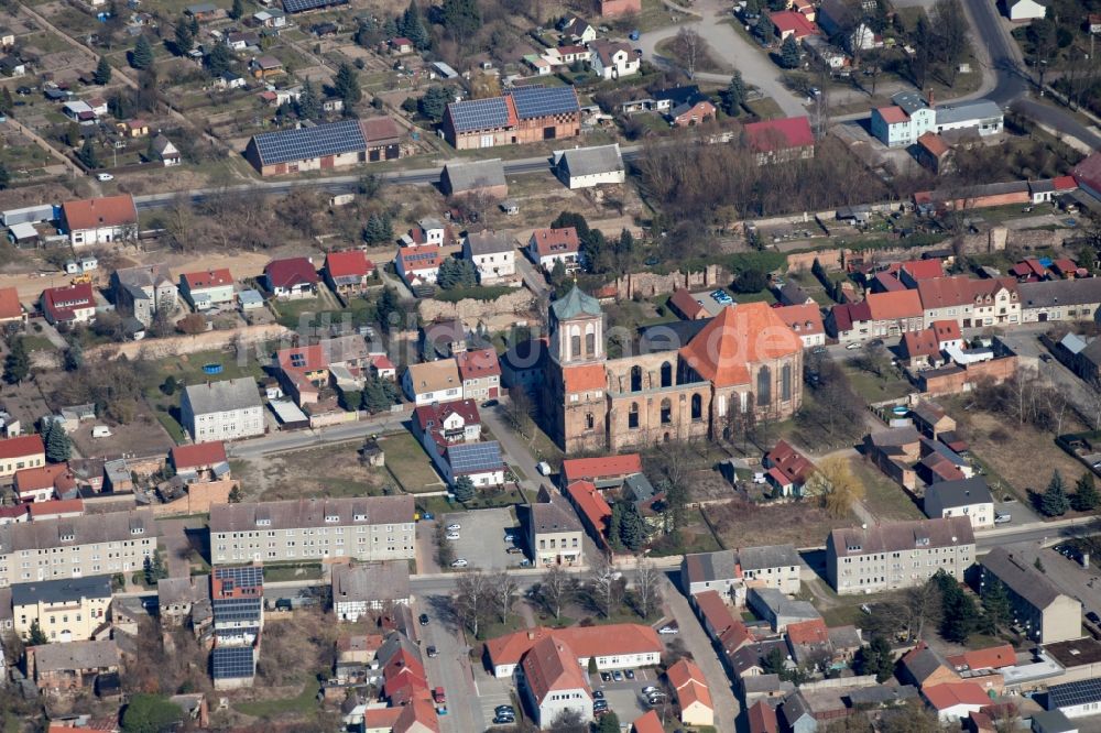 Luftaufnahme Gartz (Oder) - Stadtkirche in Gartz (Oder) im Bundesland Brandenburg