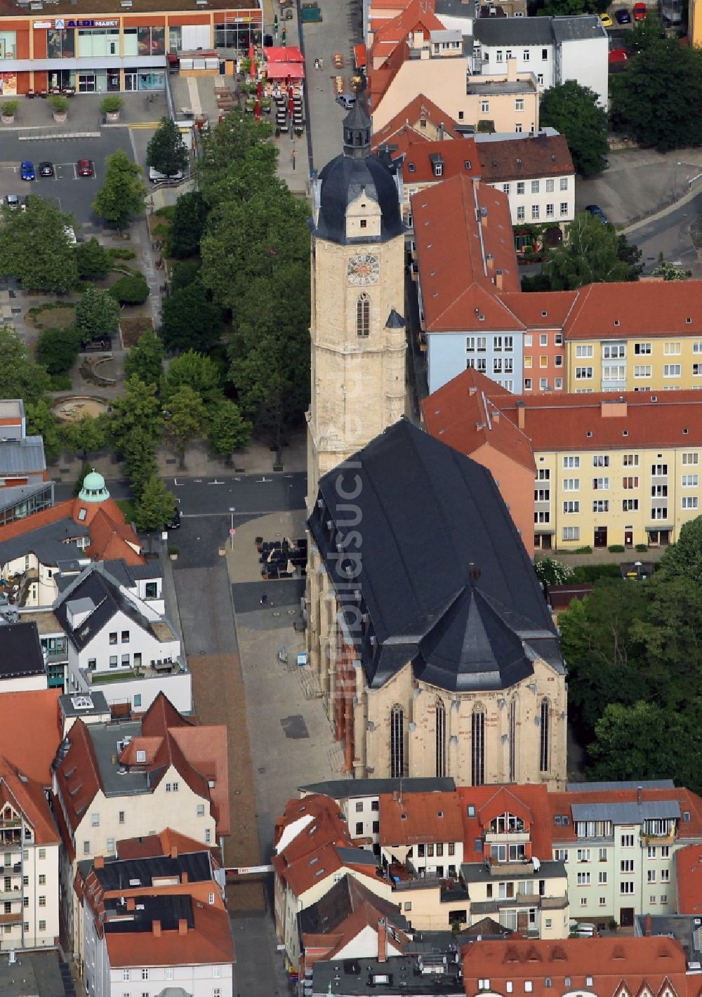 Jena aus der Vogelperspektive: Stadtkirche St. Michael von Jena im Bundesland Thüringen