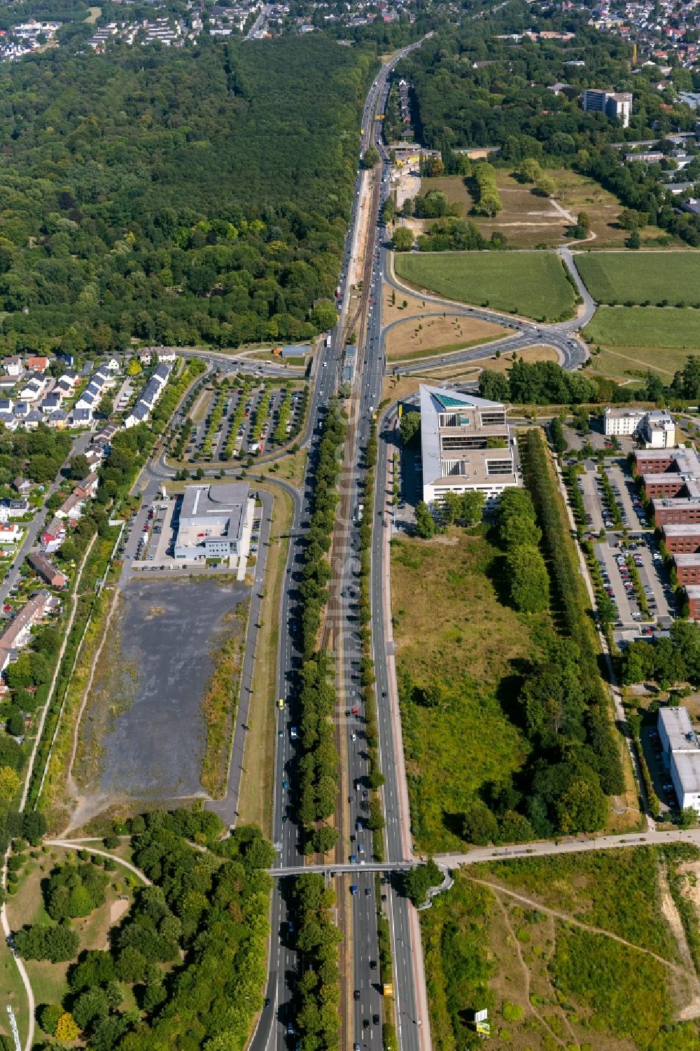 Dortmund von oben - Stadtkrone Ost in Dortmund im Bundesland Nordrhein-Westfalen