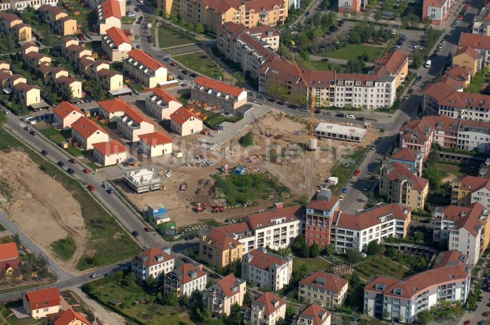 Potsdam aus der Vogelperspektive: Stadtrand und Außenbezirks- Wohngebiet Kirchsteigfeld in Potsdam im Bundesland Brandenburg, Deutschland