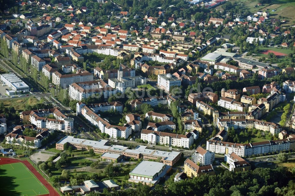 Potsdam aus der Vogelperspektive: Stadtrand und Außenbezirks- Wohngebiet Kirchsteigfeld in Potsdam im Bundesland Brandenburg, Deutschland