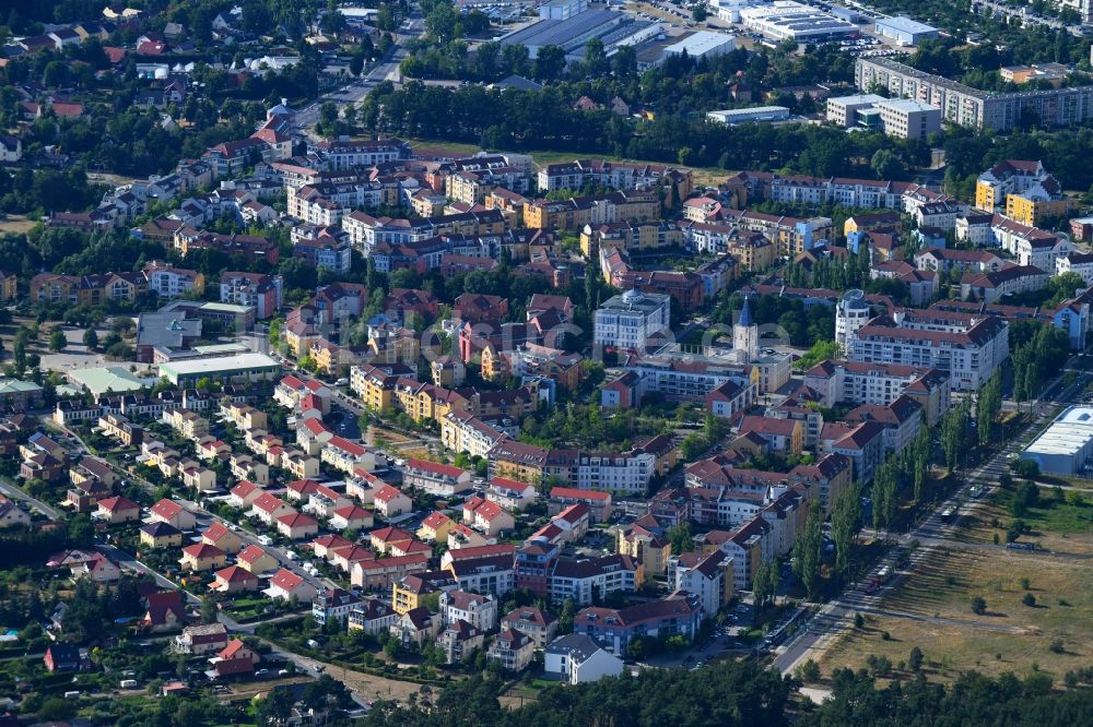 Luftbild Potsdam - Stadtrand und Außenbezirks- Wohngebiet Kirchsteigfeld in Potsdam im Bundesland Brandenburg, Deutschland