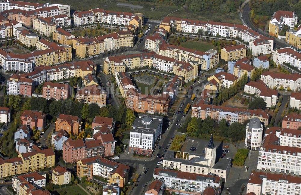 Luftaufnahme Potsdam - Stadtrand und Außenbezirks- Wohngebiet Kirchsteigfeld in Potsdam im Bundesland Brandenburg, Deutschland