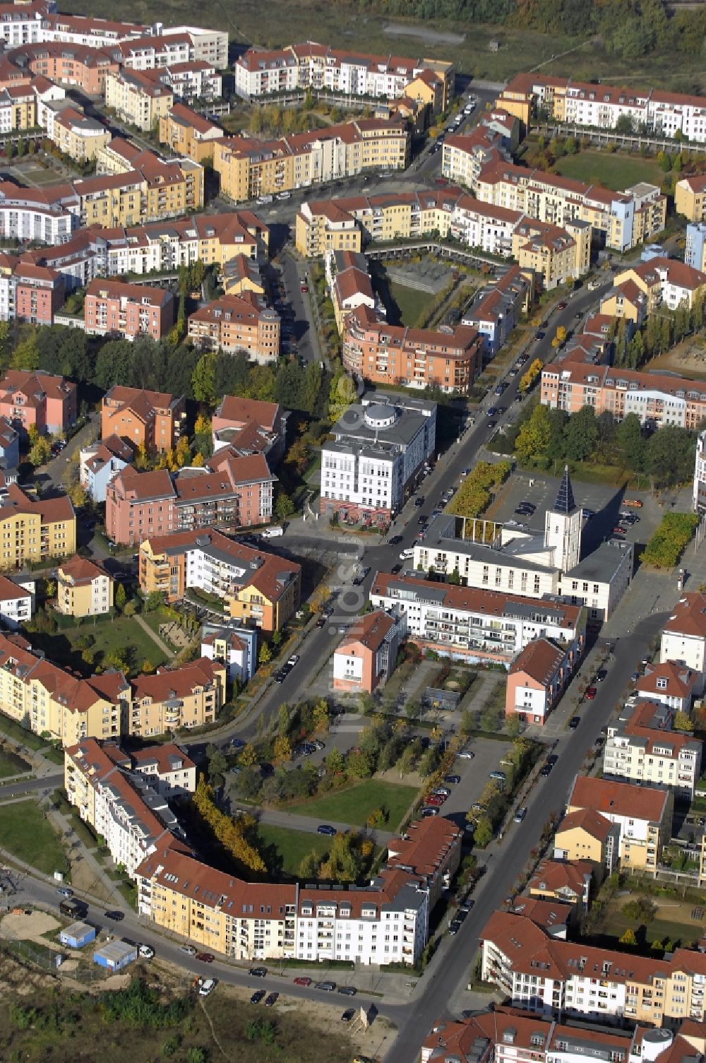 Luftaufnahme Potsdam - Stadtrand und Außenbezirks- Wohngebiet Kirchsteigfeld in Potsdam im Bundesland Brandenburg, Deutschland