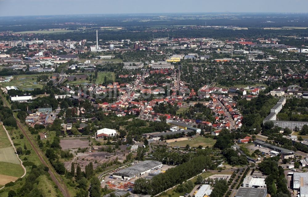 Luftbild Dessau - Stadtrand und Außenbezirks- Wohngebiete in Dessau im Bundesland Sachsen-Anhalt, Deutschland