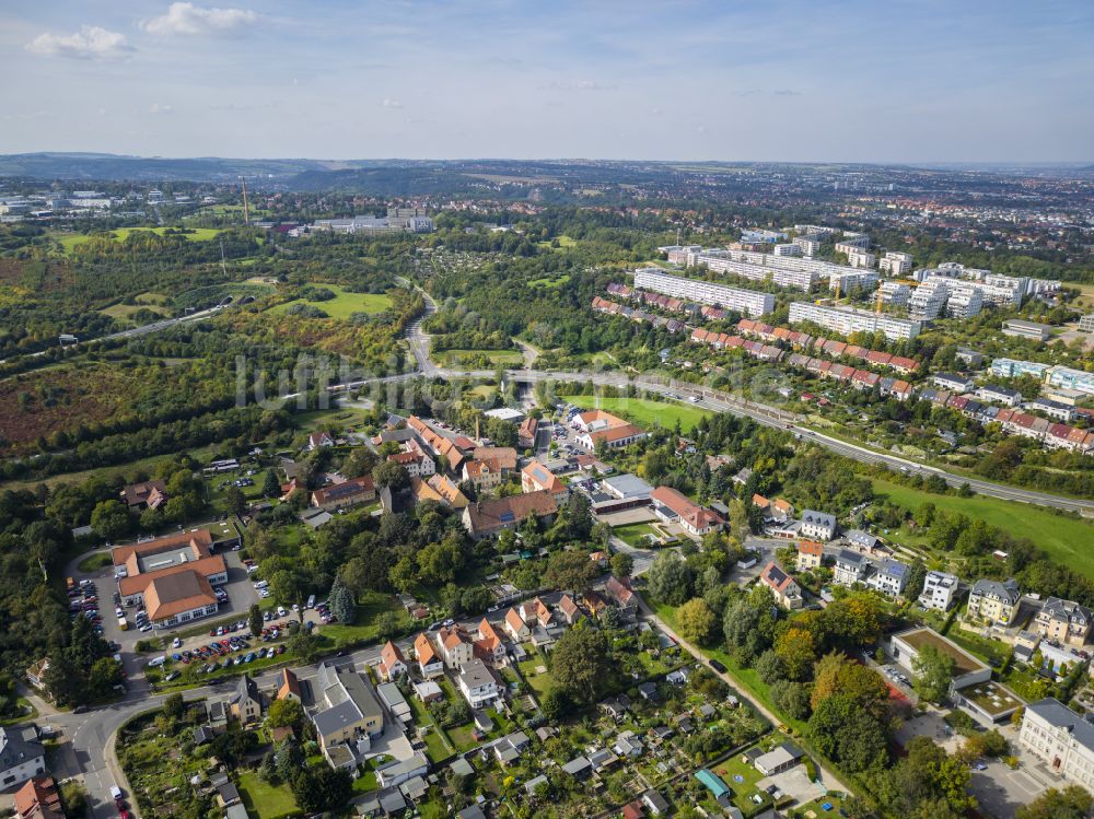 Luftaufnahme Dresden - Stadtrand und Außenbezirks- Wohngebiete in Dresden im Bundesland Sachsen, Deutschland