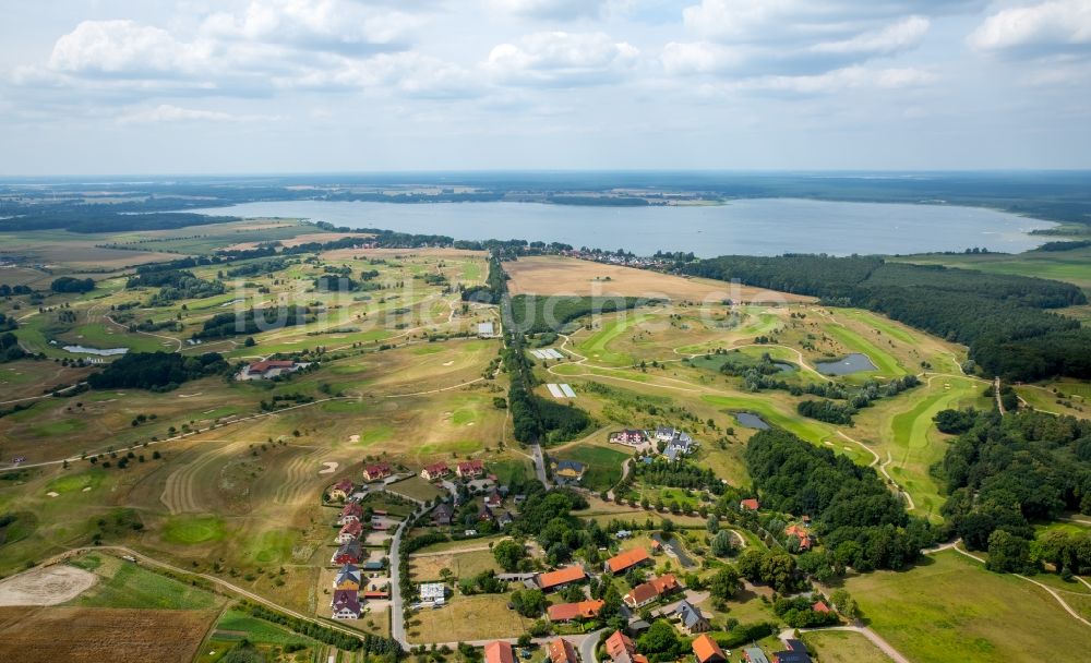 Göhren-Lebbin von oben - Stadtrand und Außenbezirks- Wohngebiete in Göhren-Lebbin im Bundesland Mecklenburg-Vorpommern